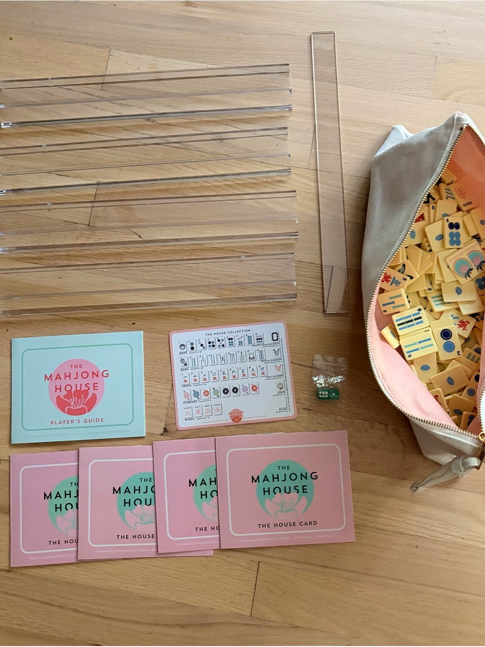 The Mahjong House Butter Yellow Travel set